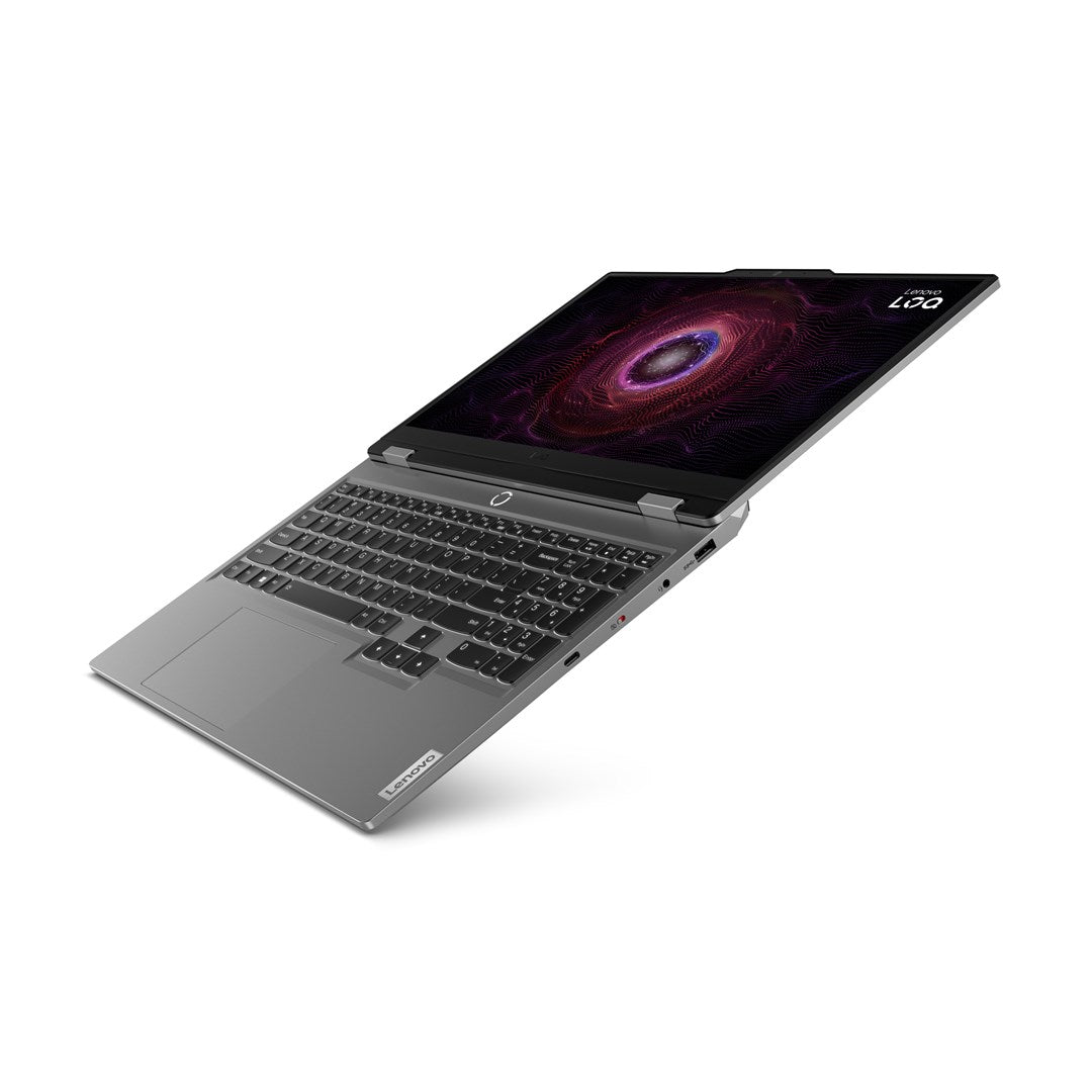 Lenovo LOQ – 15.3" - 16 GB DDR5 - RTX 4050 - Plata